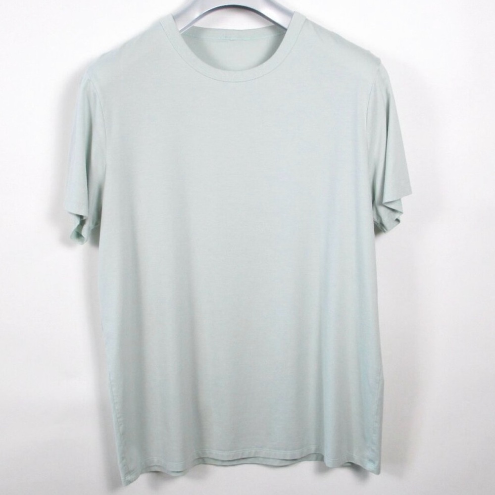 MEN'S LULULEMON CLASSIC FIT TEE - Picture 8 of 10